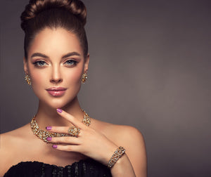 Celebrity Jewelry Styles and How to Mimic Them
